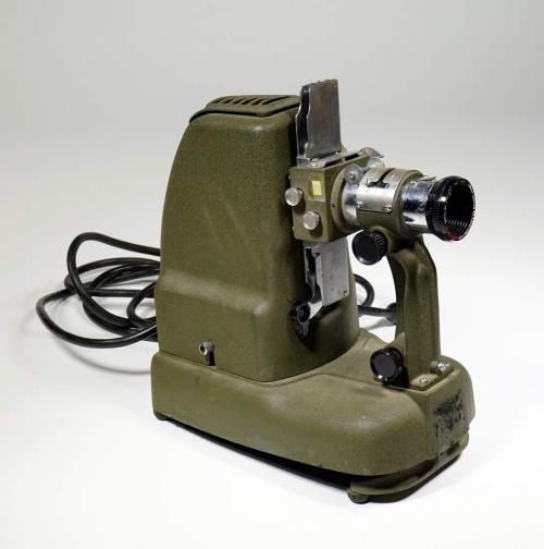 A metal projector used for training in the United States military